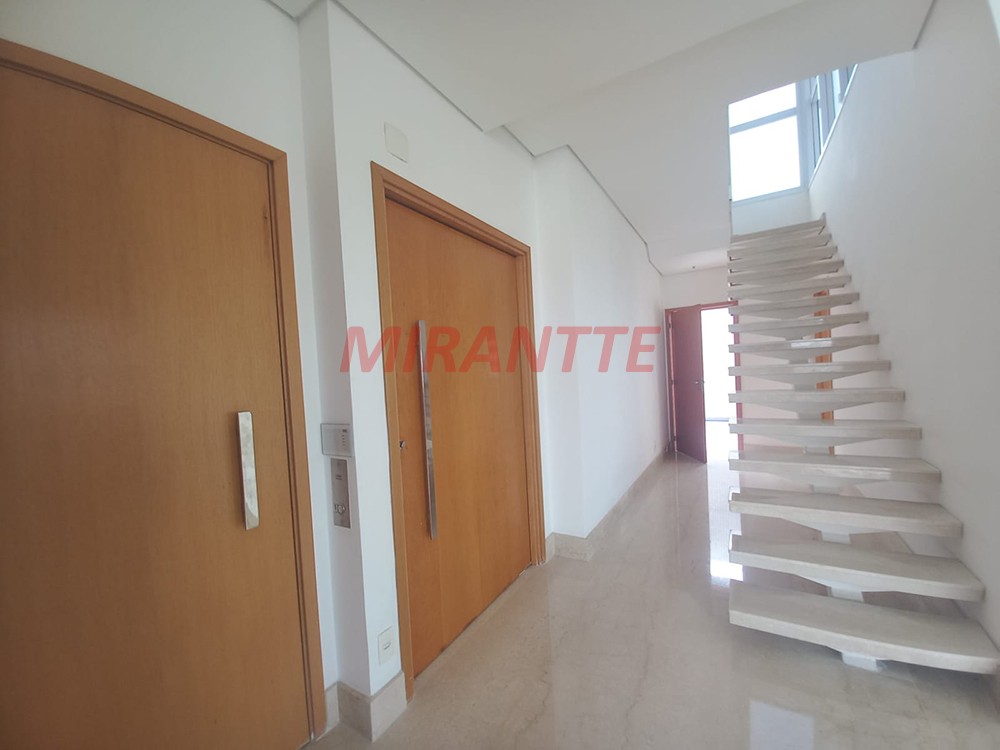 Cobertura duplex de 332m² com 5 quartos em Jardim Analia Franco