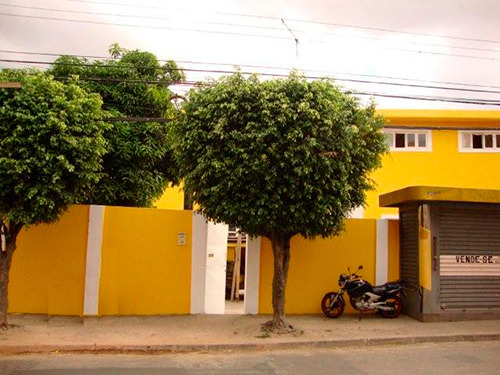 Comercial de 1310m² em Jardim da Mamãe