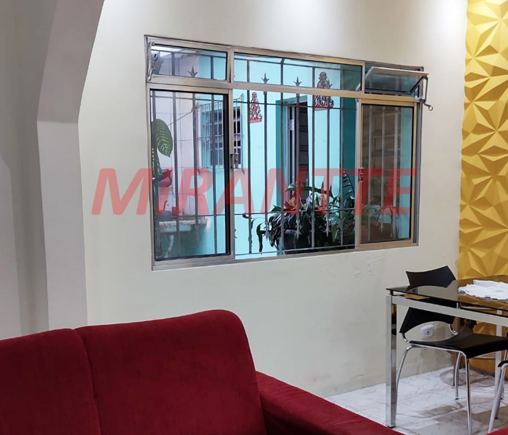 Sobrado de 111m² com 3 quartos em Jardim Brasil