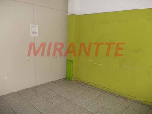 Comercial em Santana