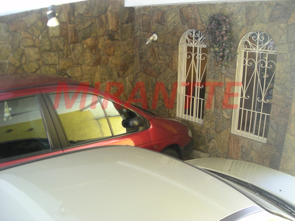 Sobrado de 145m² com 5 quartos em Vila Isolina Mazzei