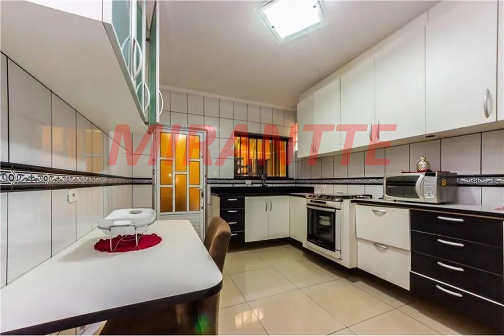 Sobrado de 125m² com 2 quartos em Imirim