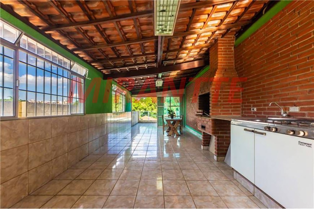 Sobrado de 125m² com 2 quartos em Imirim