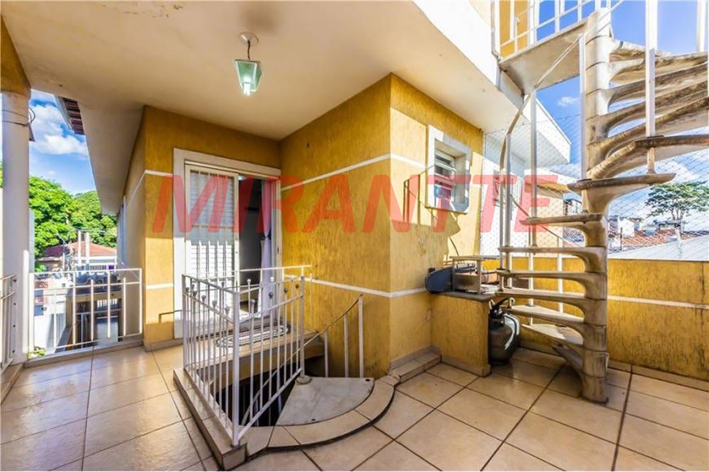 Sobrado de 125m² com 2 quartos em Imirim