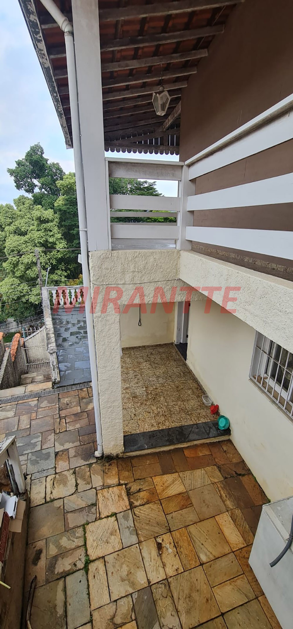 Sobrado de 290m² com 4 quartos em Tremembe