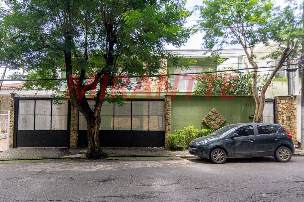 Casa terrea de 360m² com 3 quartos em Jardim São Bento