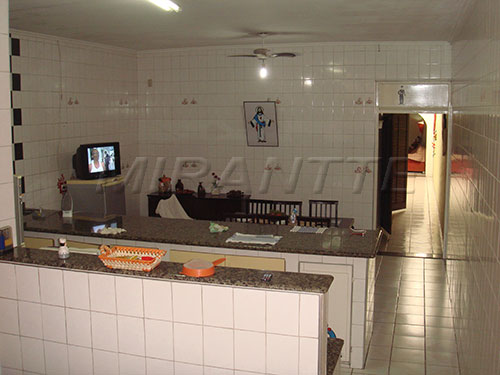 Casa terrea de 200m² com 3 quartos em Limão