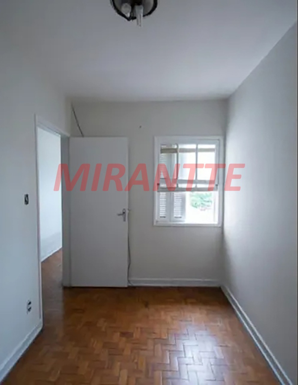 Sobrado de 174m² com 3 quartos em Santana