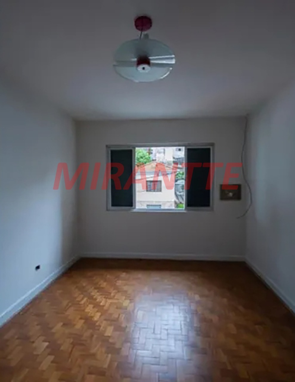 Sobrado de 174m² com 3 quartos em Santana