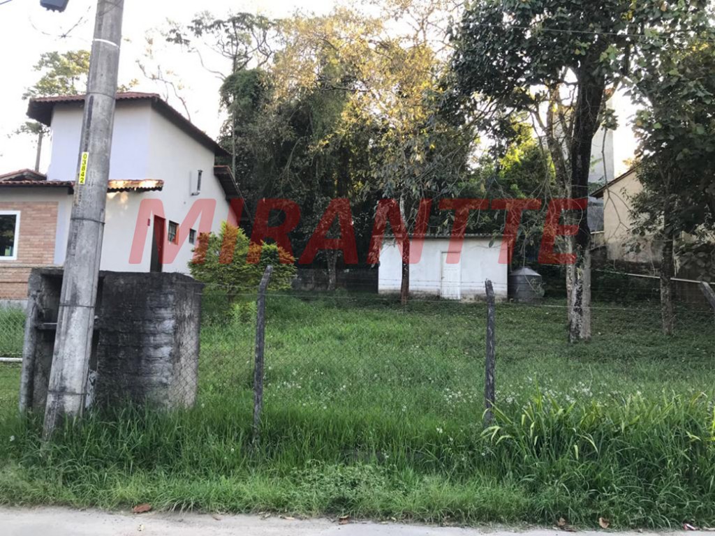 Comercial de 120m² em Jardim Samambaia – Mairiporã