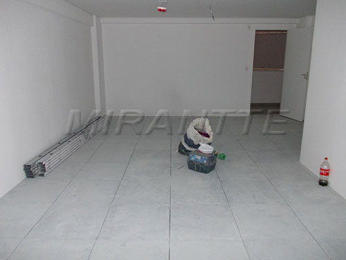 Comercial de 45m² em Santana