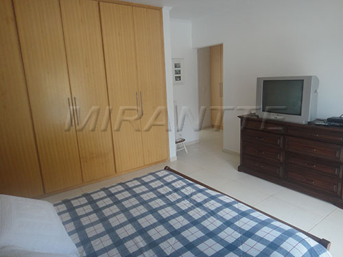 Sobrado de 420m² com 4 quartos em Jardim Leonor Mendes De Barros