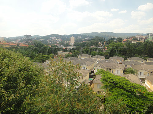 Sobrado de 420m² com 4 quartos em Jardim Leonor Mendes De Barros