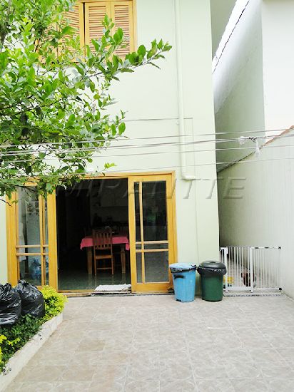 Sobrado de 247m² com 3 quartos em Santana