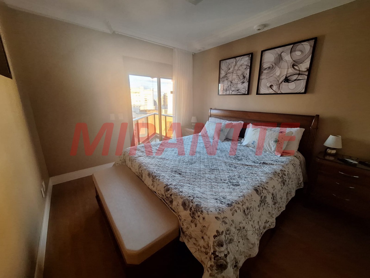 Apartamento de 250m² com 4 quartos em Santana