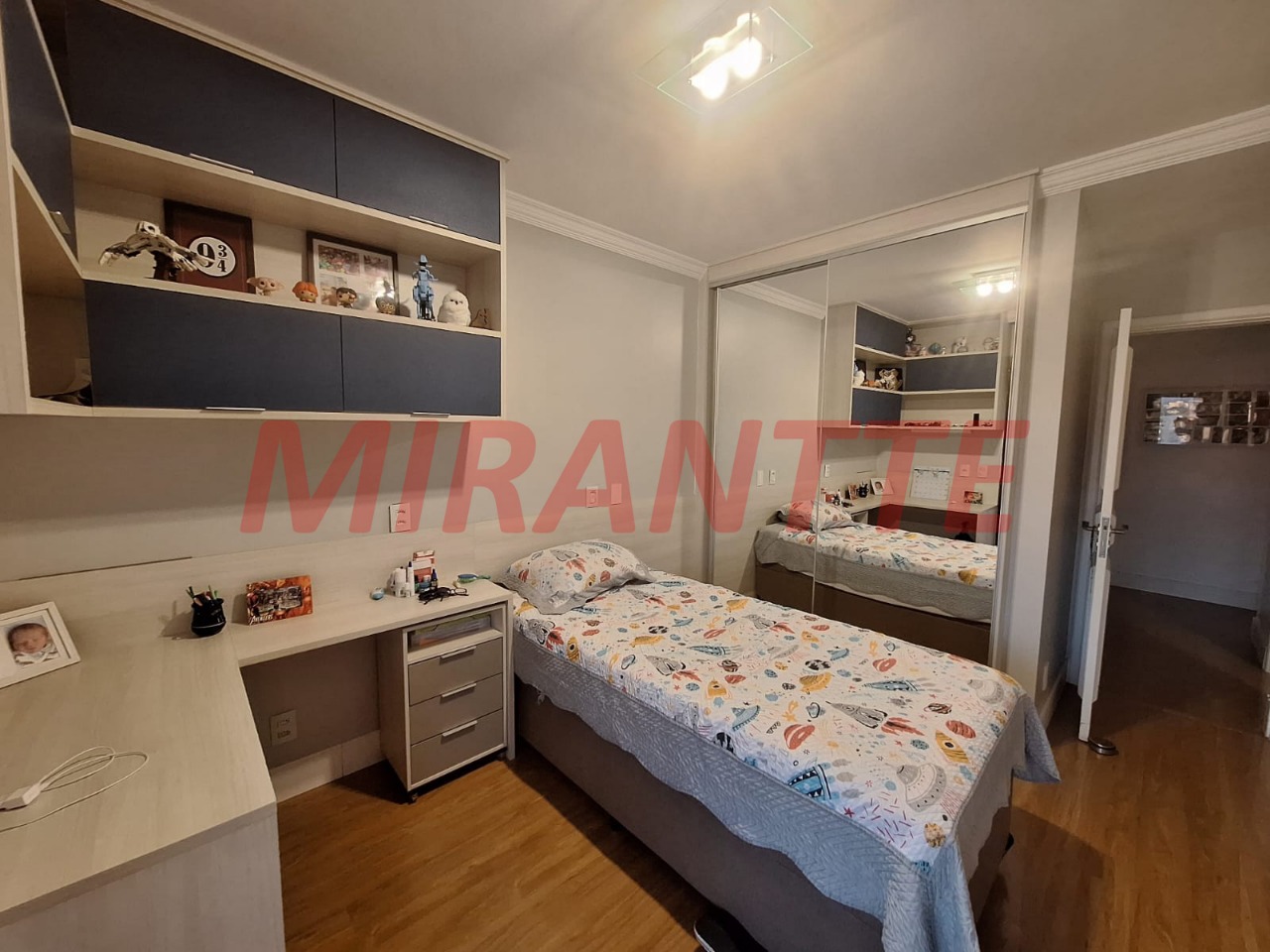 Apartamento de 250m² com 4 quartos em Santana