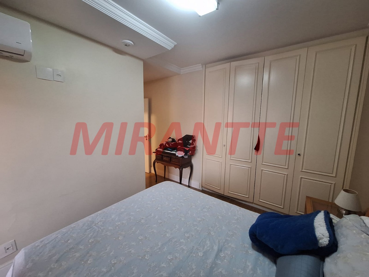 Apartamento de 250m² com 4 quartos em Santana