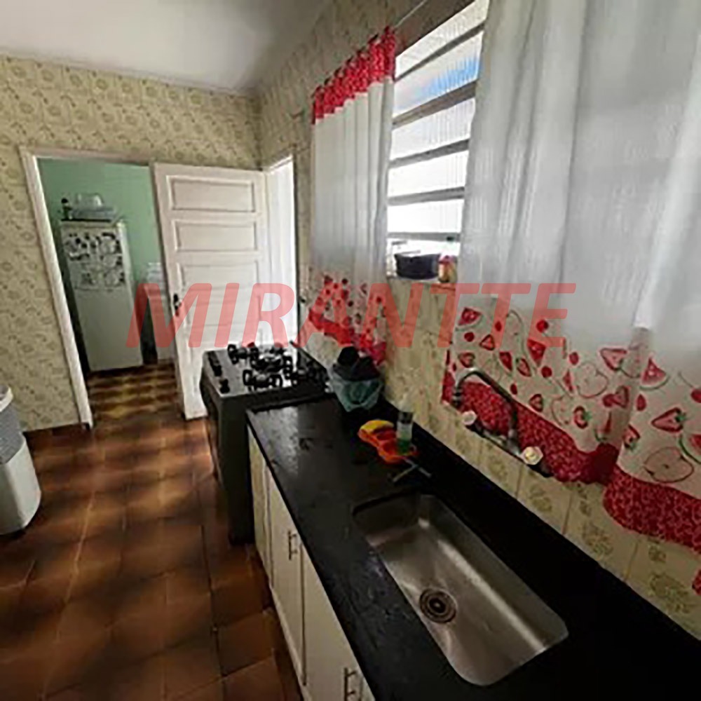 Sobrado de 195m² com 4 quartos em Jardim França