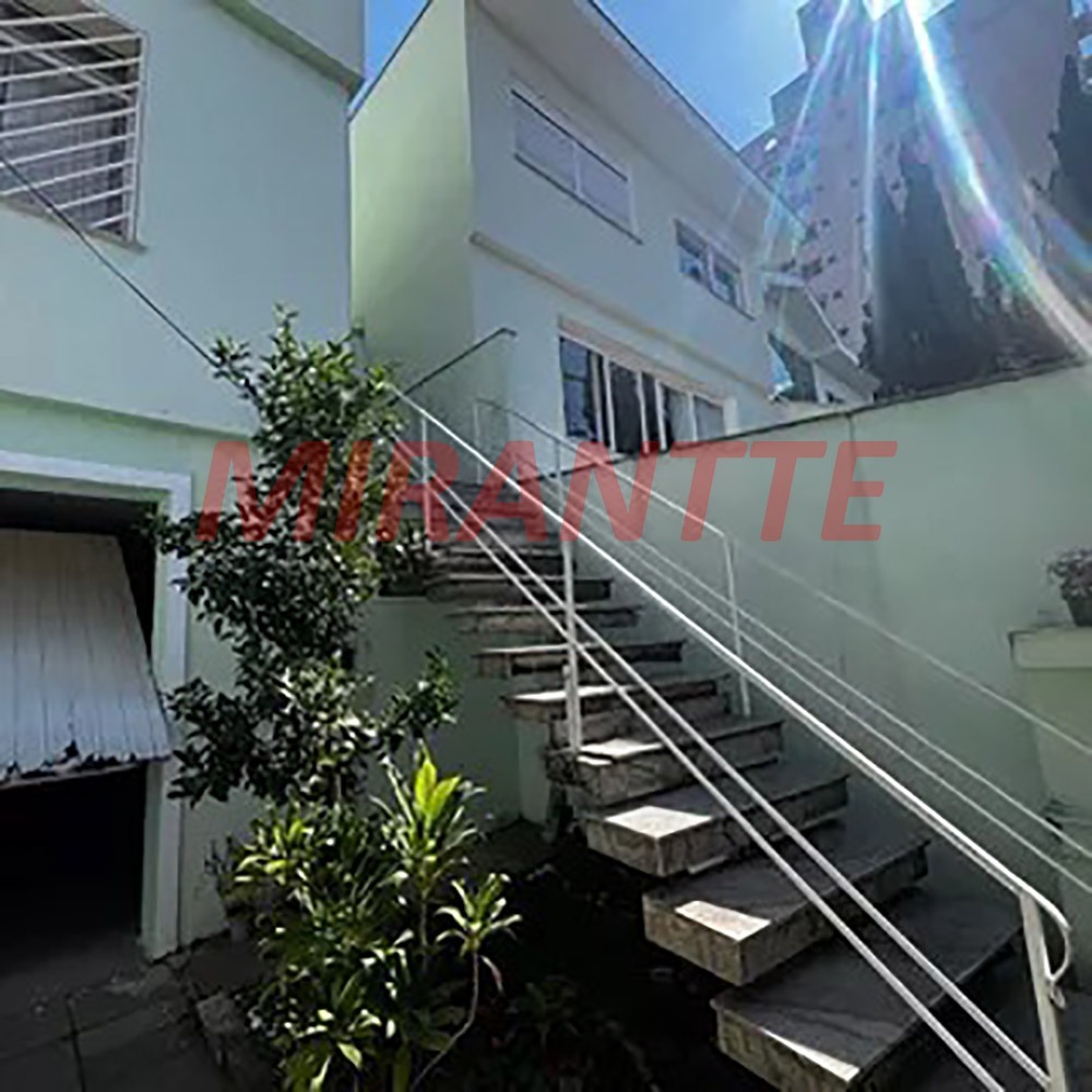 Sobrado de 195m² com 4 quartos em Jardim França