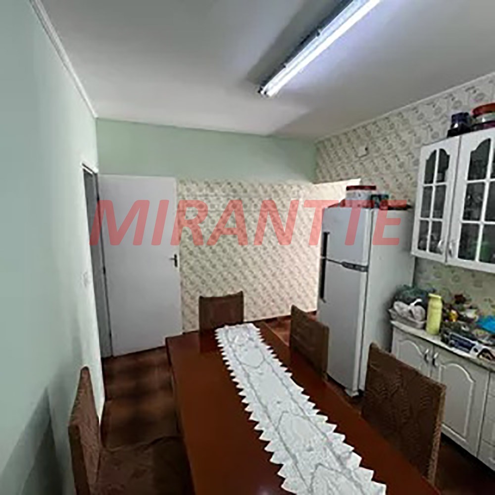 Sobrado de 195m² com 4 quartos em Jardim França