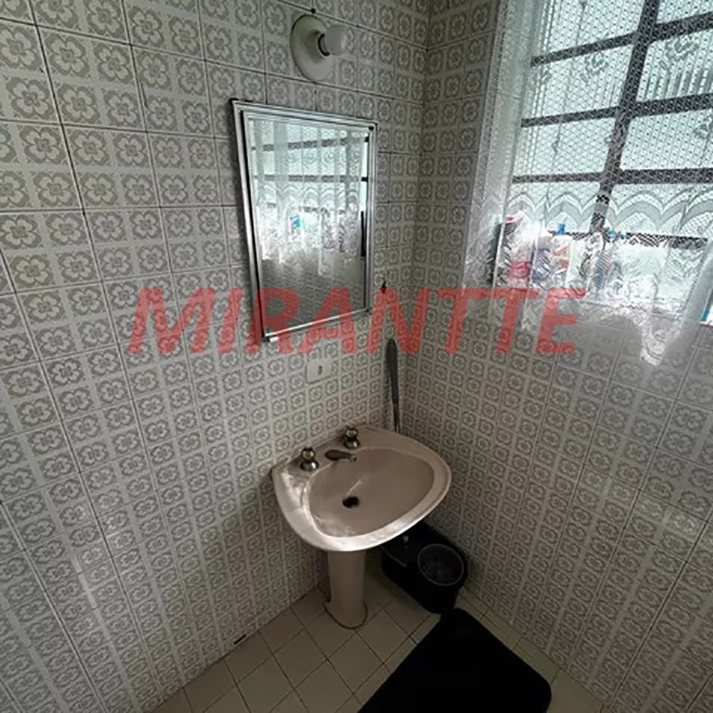 Sobrado de 195m² com 4 quartos em Jardim França