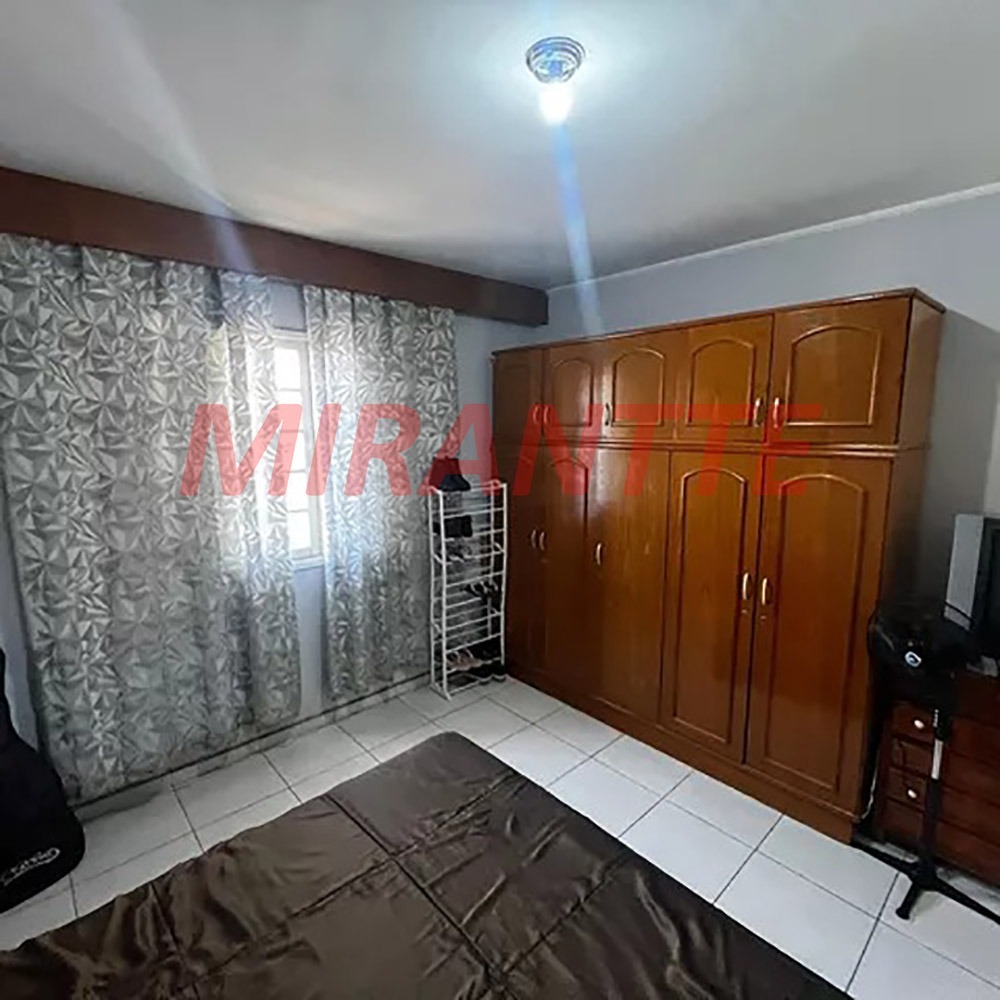 Sobrado de 195m² com 4 quartos em Jardim França
