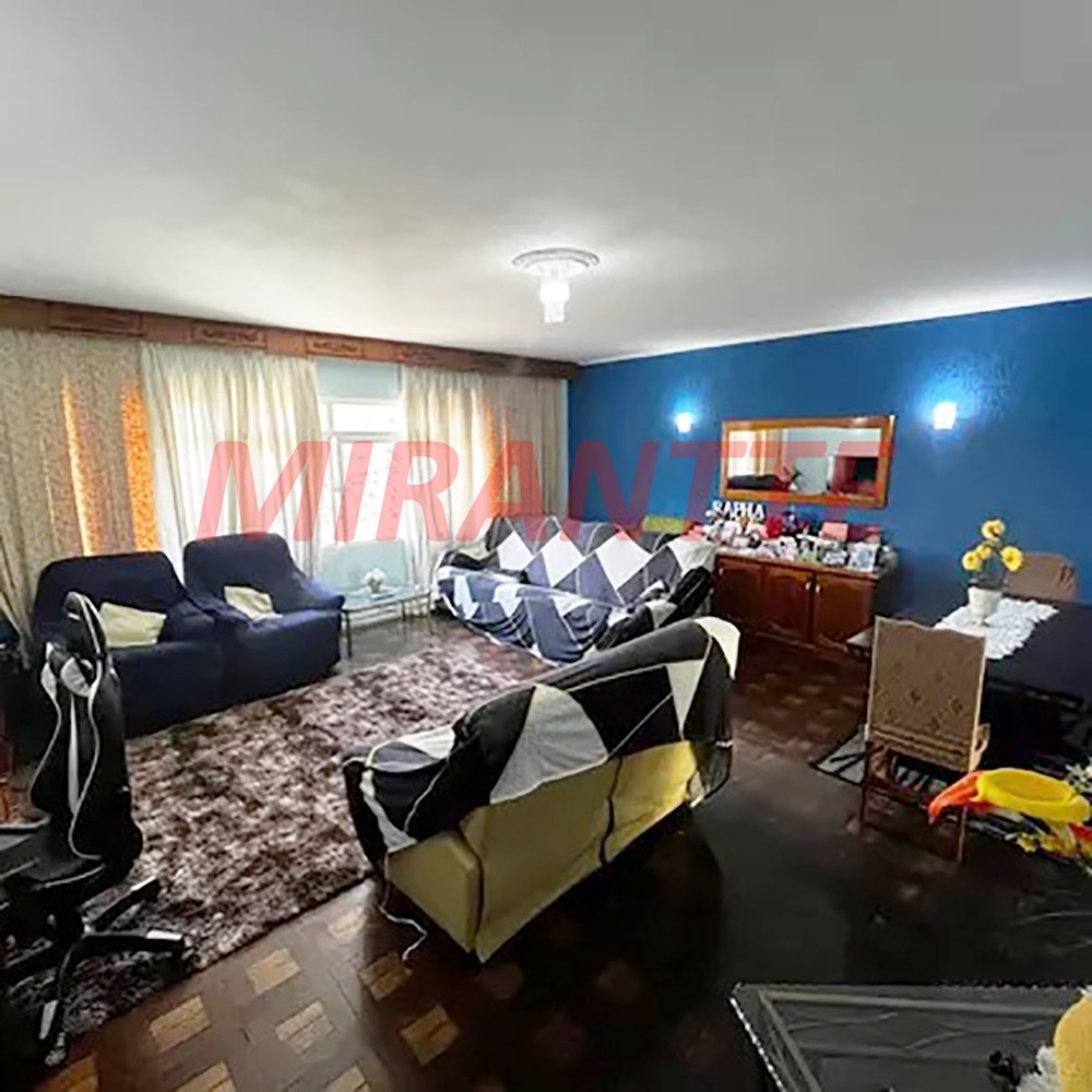 Sobrado de 195m² com 4 quartos em Jardim França