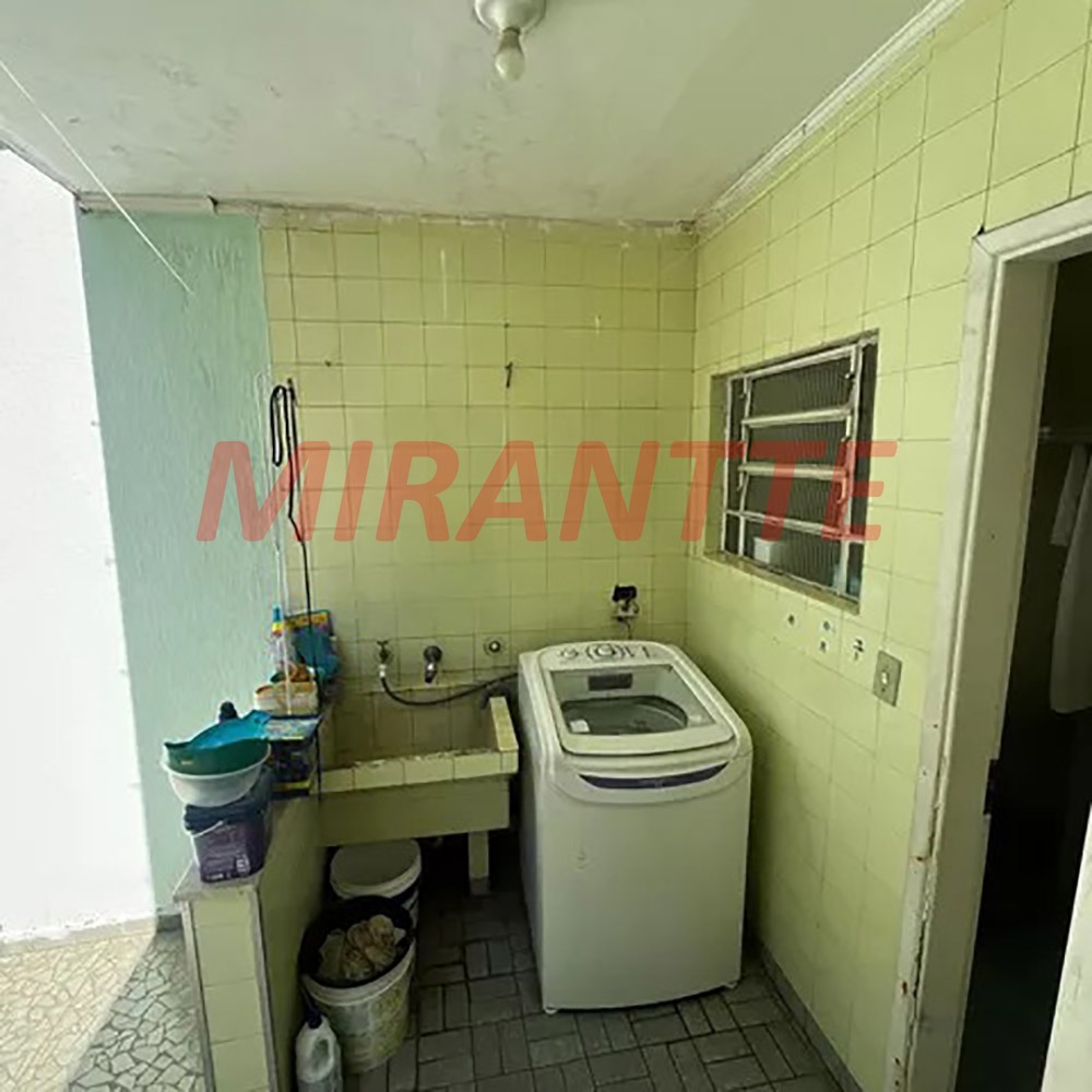 Sobrado de 195m² com 4 quartos em Jardim França