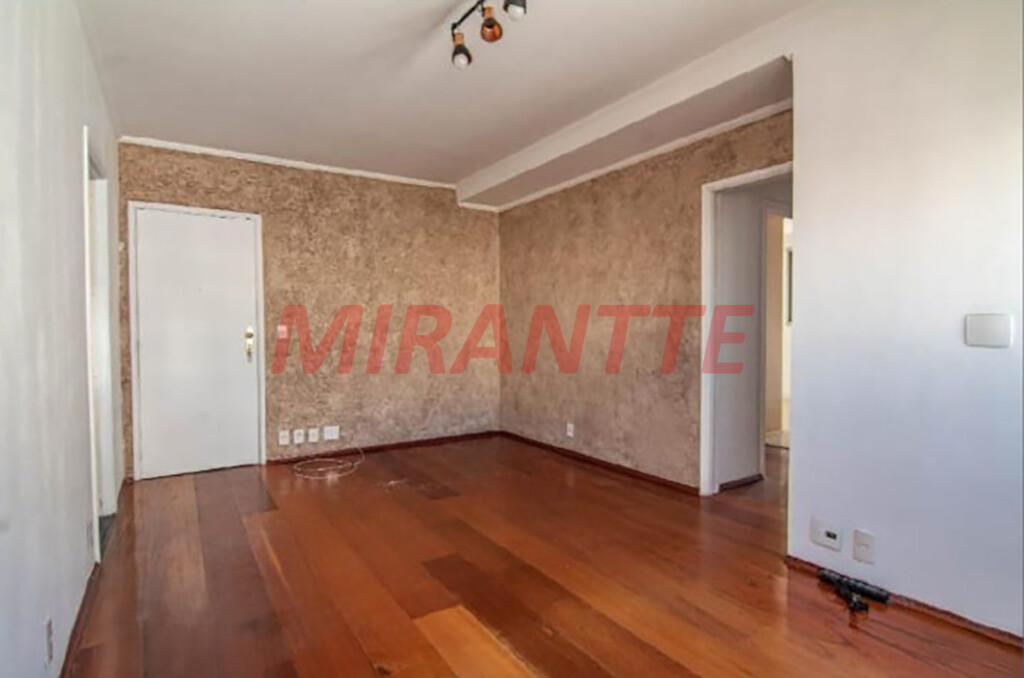Apartamento de 75m² com 2 quartos em Santana