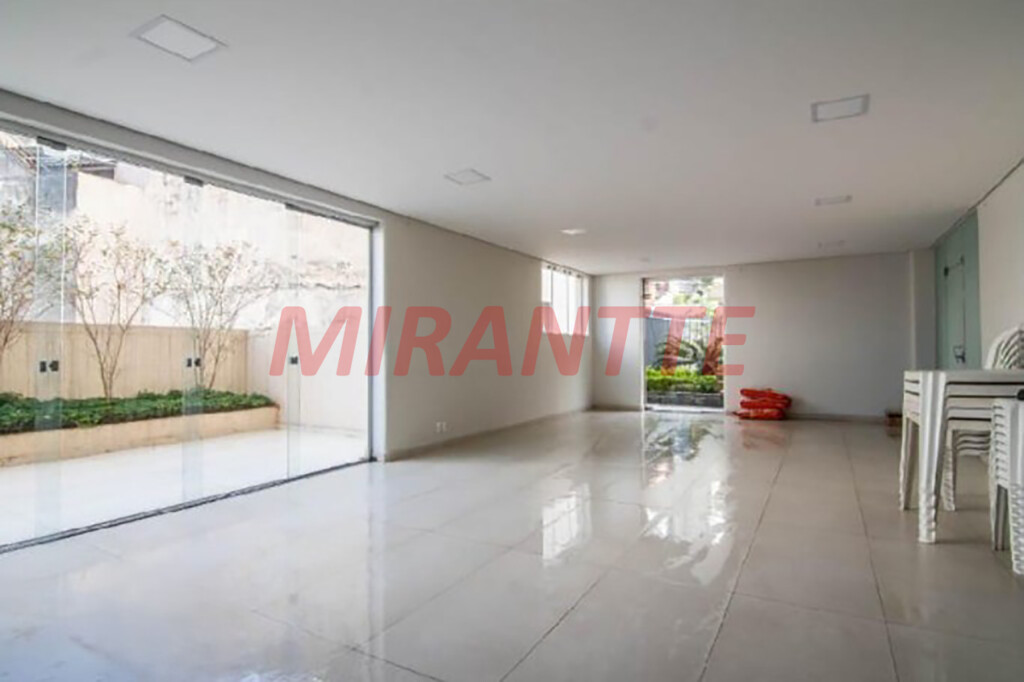 Apartamento de 75m² com 2 quartos em Santana