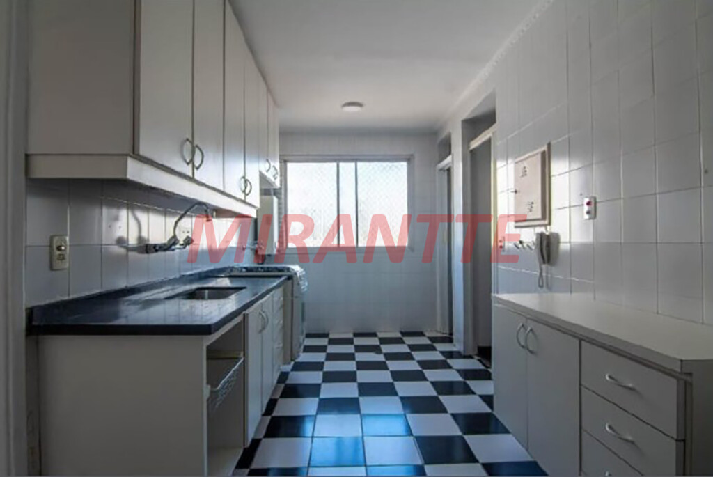Apartamento de 75m² com 2 quartos em Santana