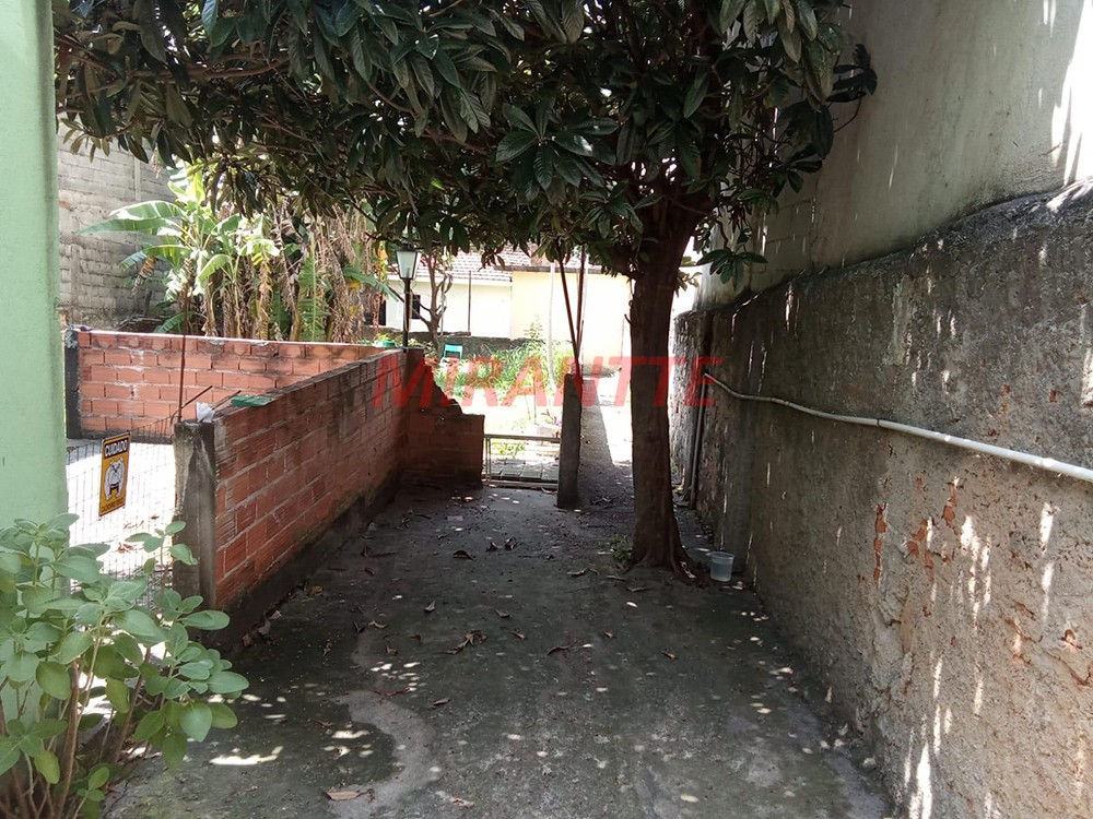 Terreno de 700m² com 2 quartos em Lauzane Paulista