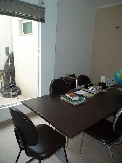 Comercial de 350m² em Santana