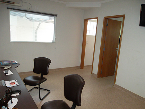 Comercial de 350m² em Santana