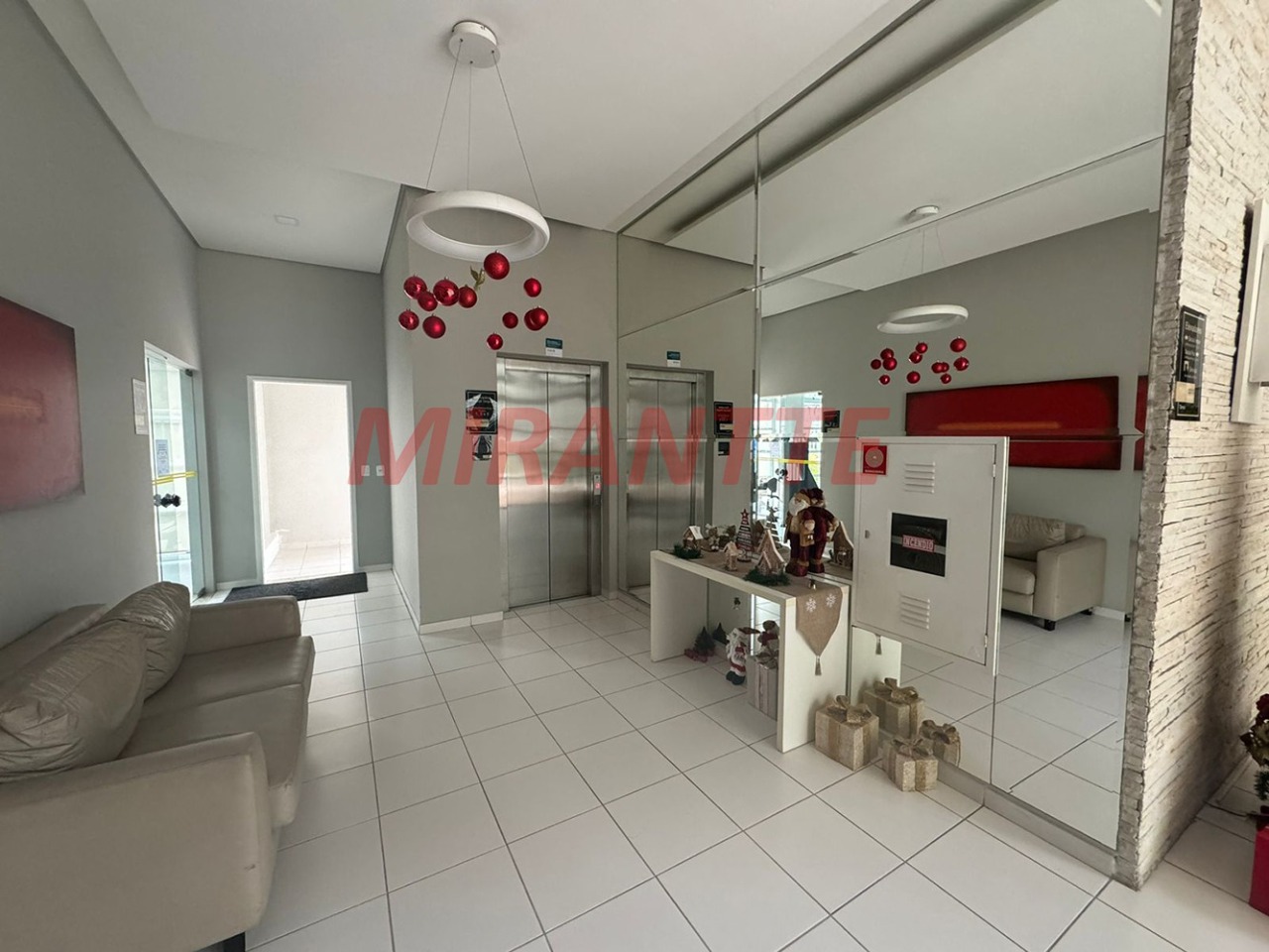 Apartamento de 65m² com 2 quartos em Santana