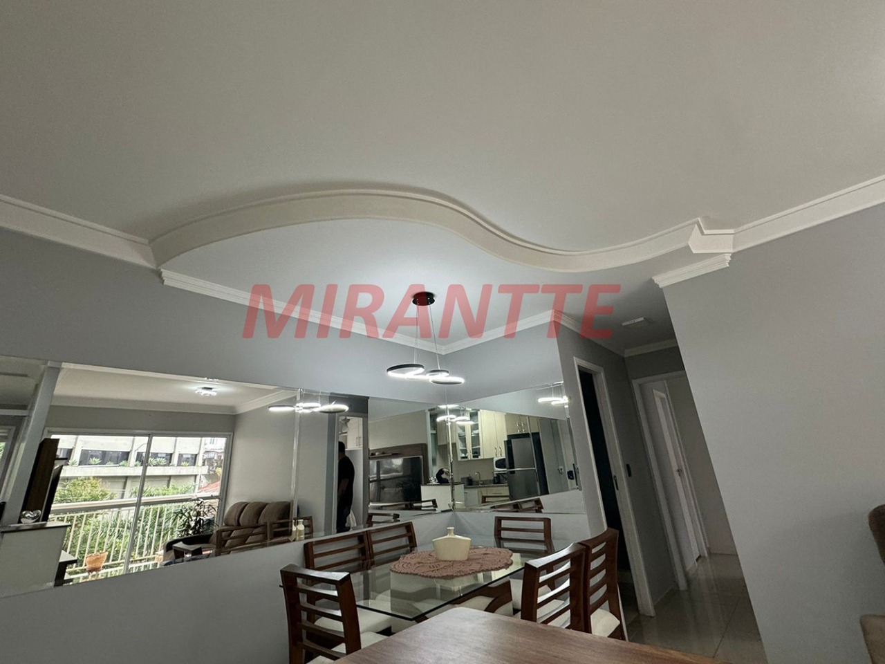 Apartamento de 65m² com 2 quartos em Santana
