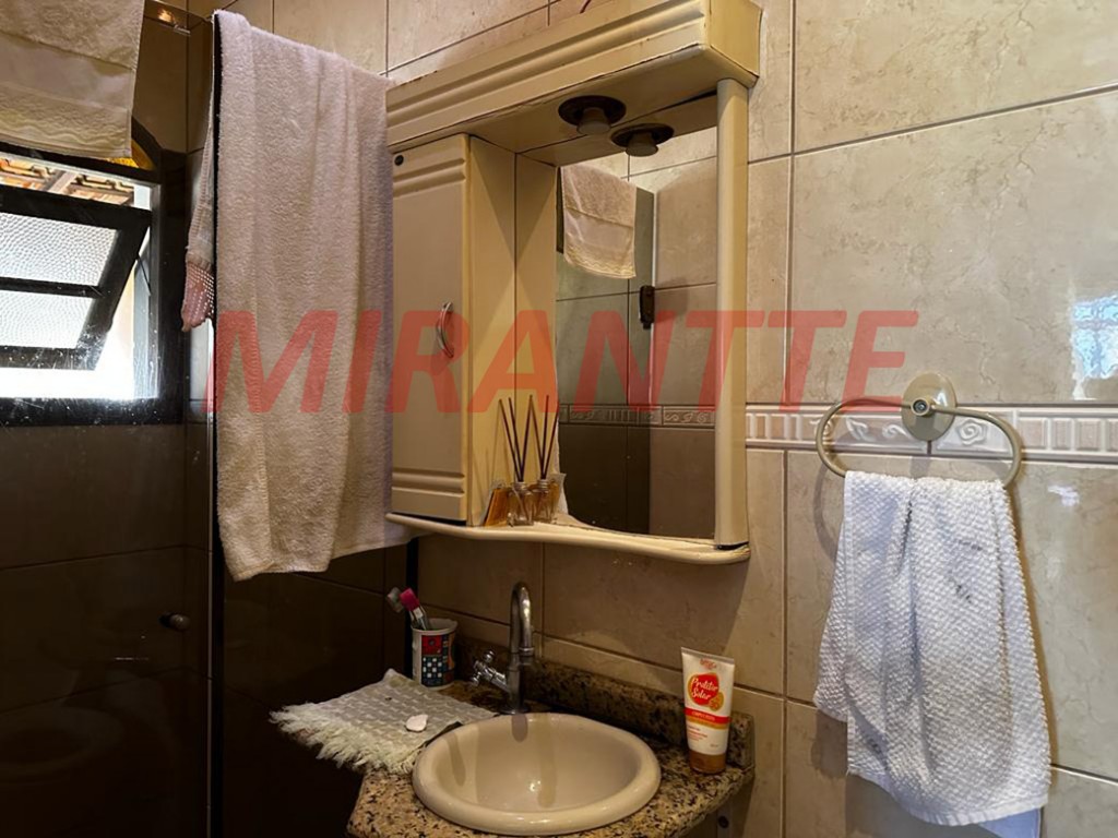 Casa terrea de 90m² com 2 quartos em Água Fria
