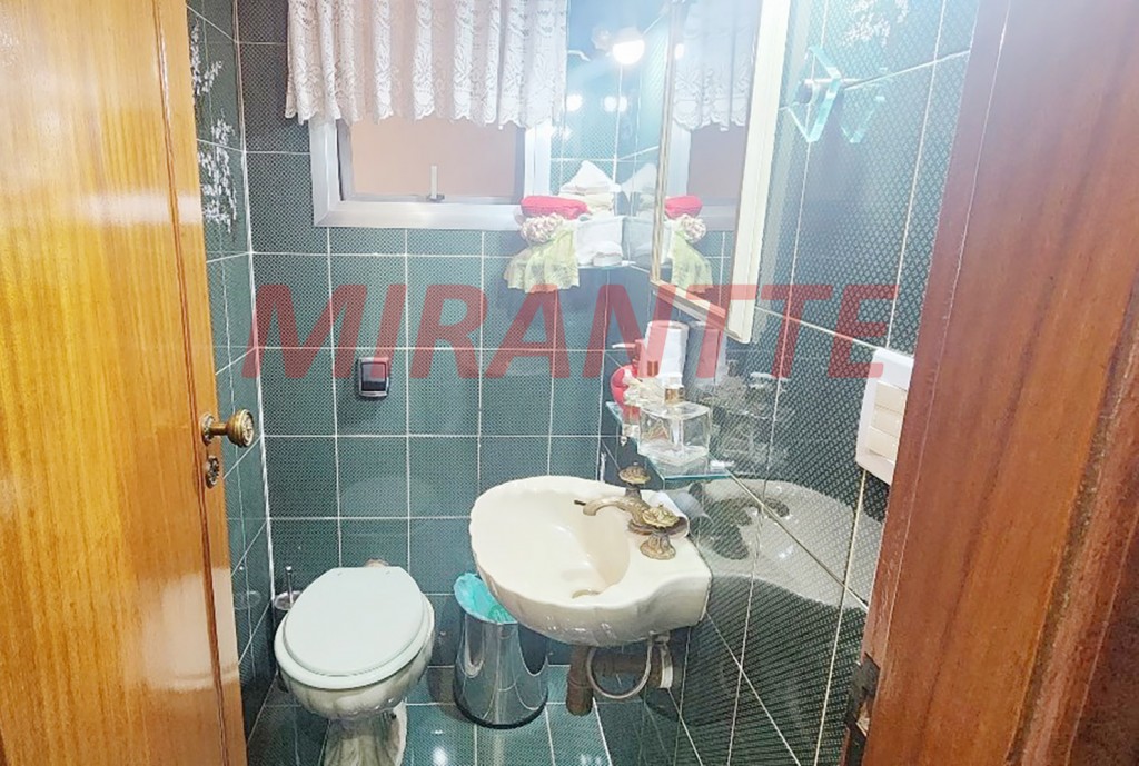 Sobrado de 382m² com 4 quartos em Vila Guilherme