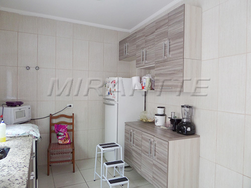 Sobrado de 90m² com 3 quartos em Vila Nivi