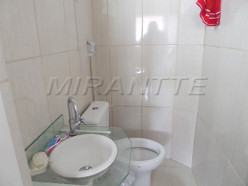 Sobrado de 90m² com 3 quartos em Vila Nivi