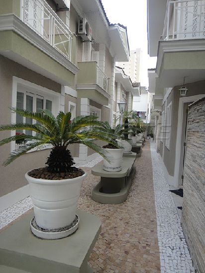 Cond. fechado de 130m² com 3 quartos em Tucuruvi