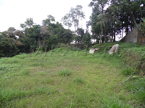 Terreno de 2560m² em Serra Da Cantareira