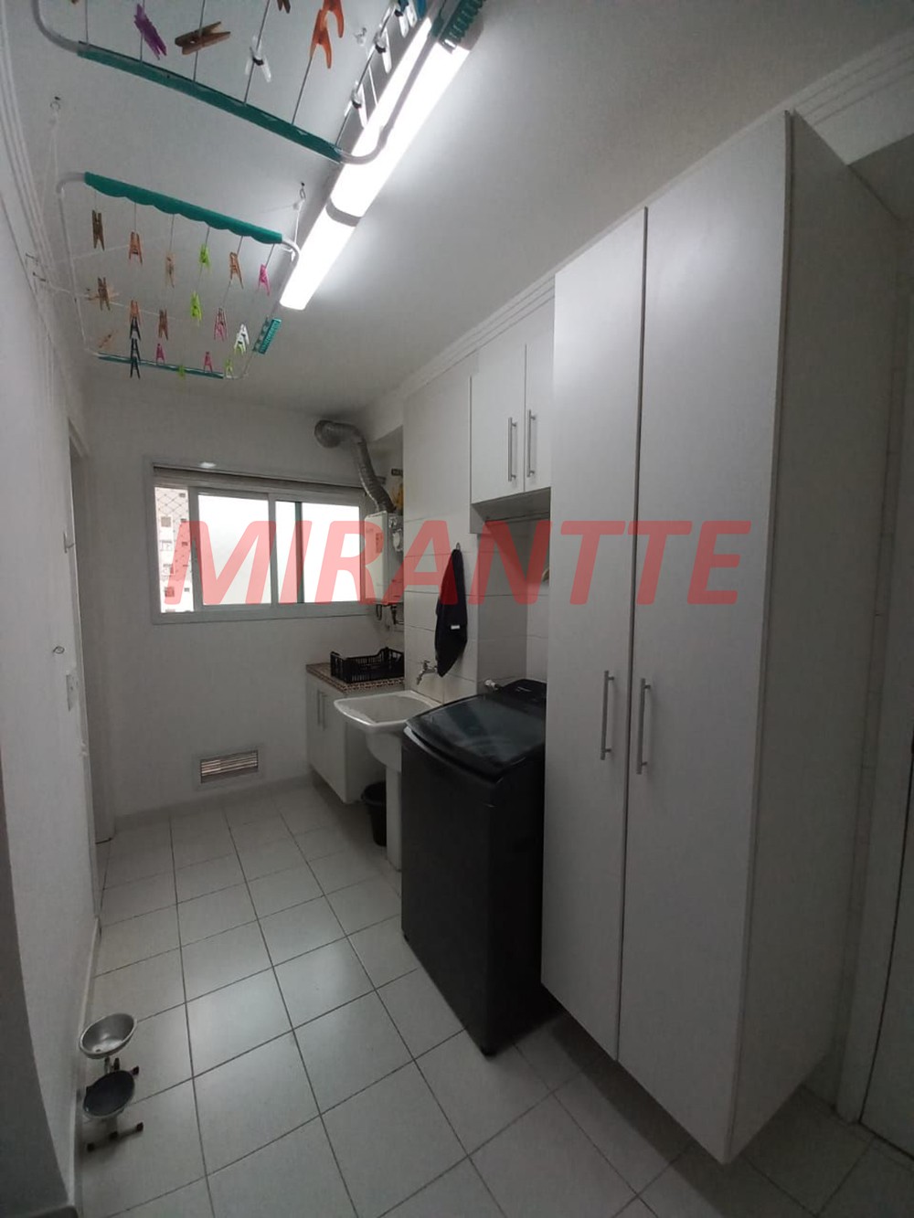 Apartamento de 140m² com 3 quartos em Santa Teresinha