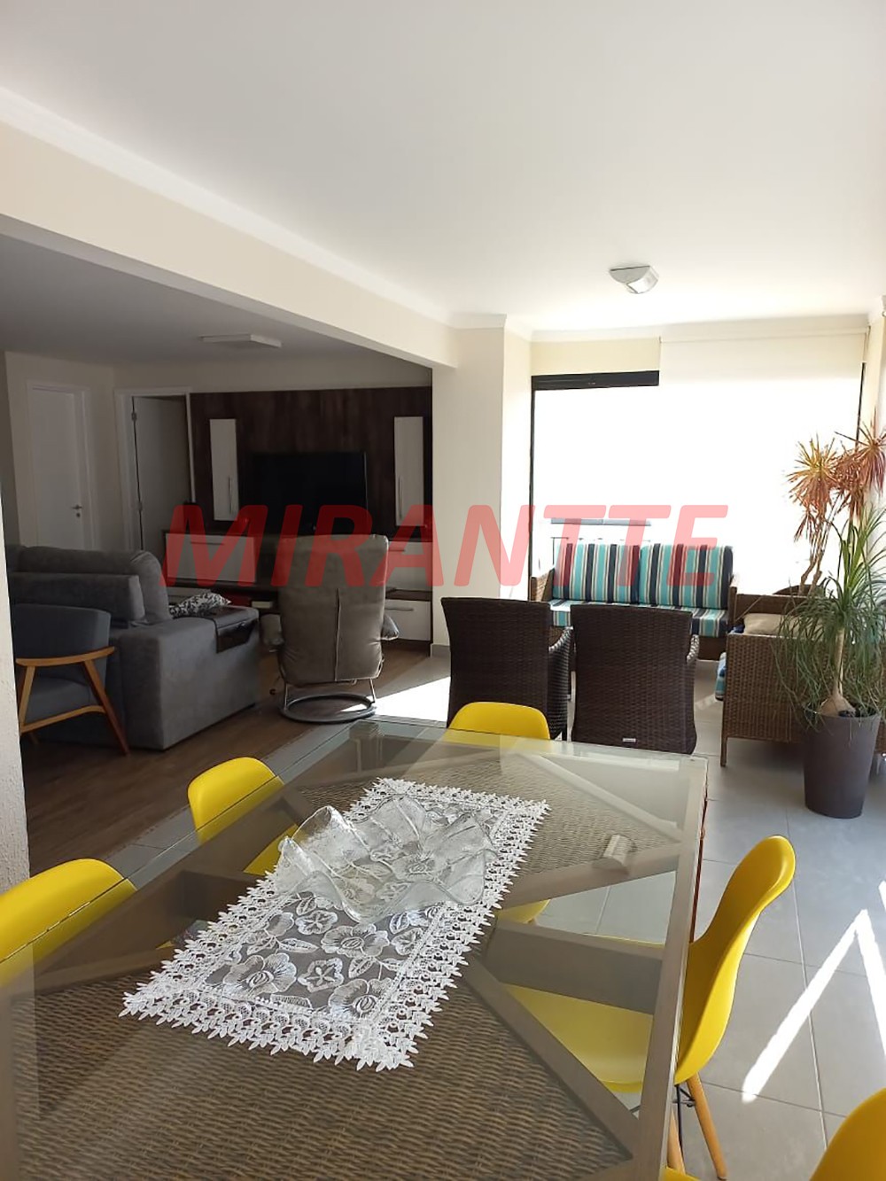 Apartamento de 140m² com 3 quartos em Santa Teresinha