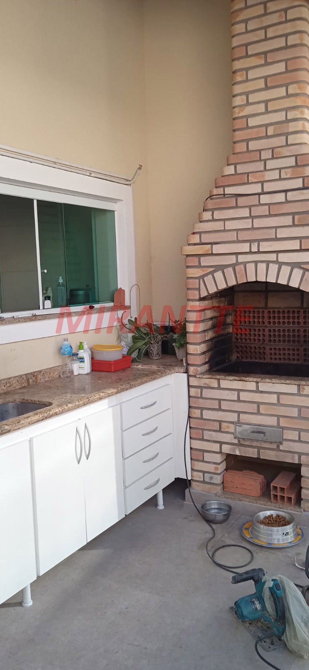 Casa terrea de 237m² com 3 quartos em Jardim Floresta