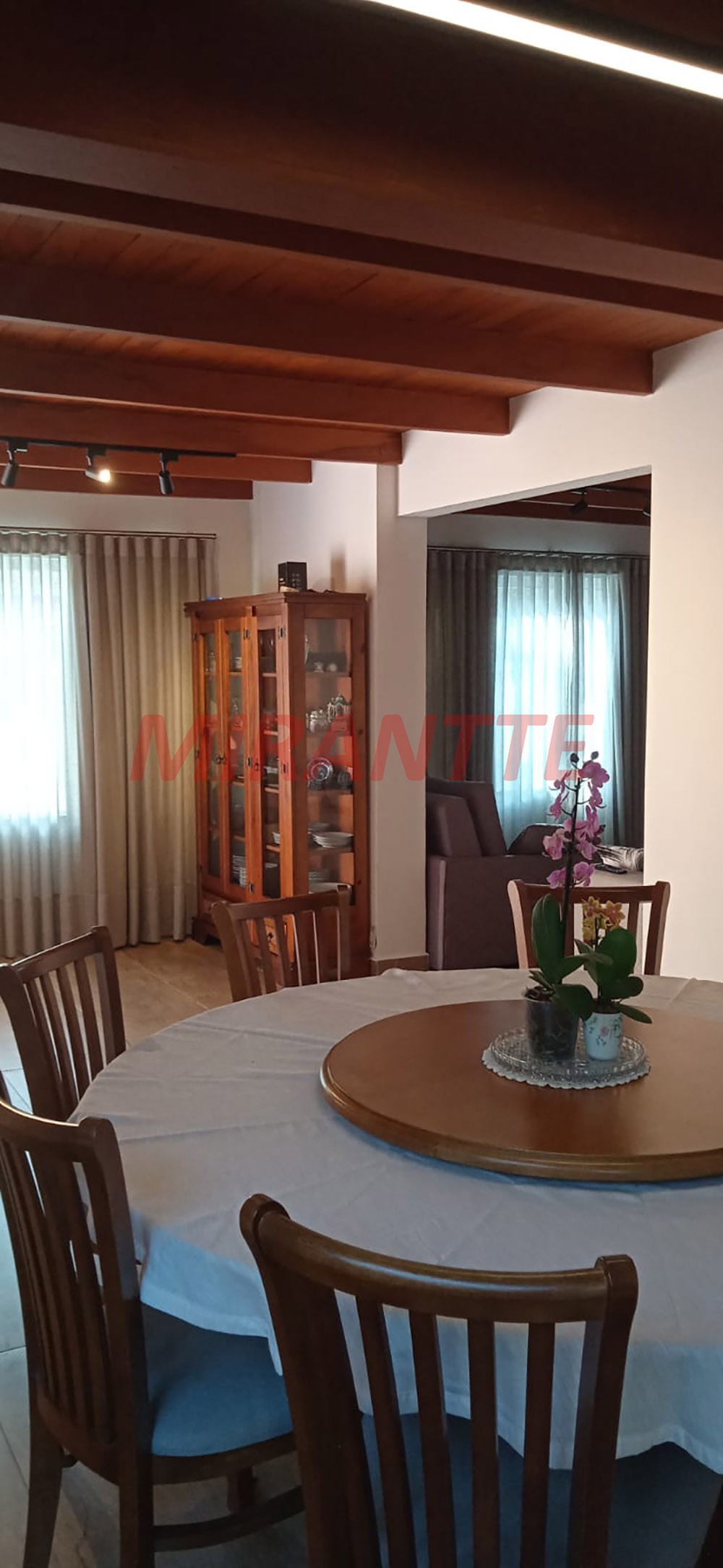 Casa terrea de 237m² com 3 quartos em Jardim Floresta