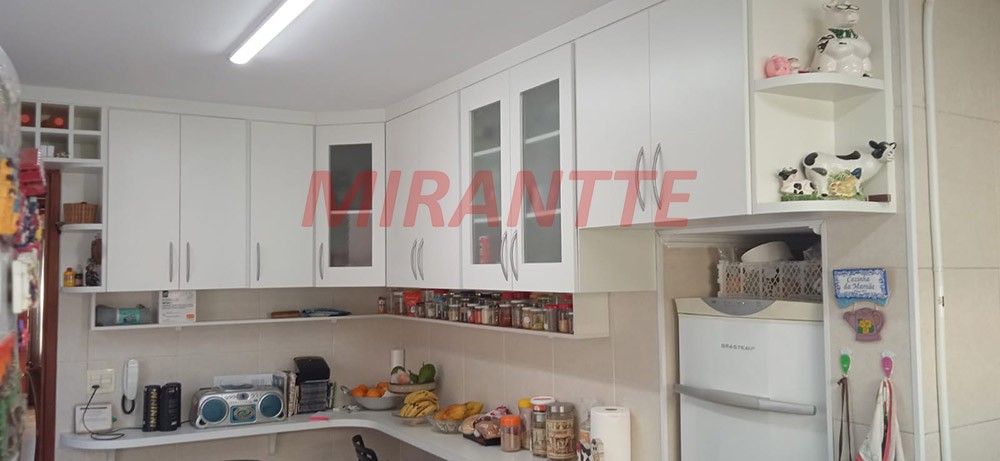 Casa terrea de 237m² com 3 quartos em Jardim Floresta
