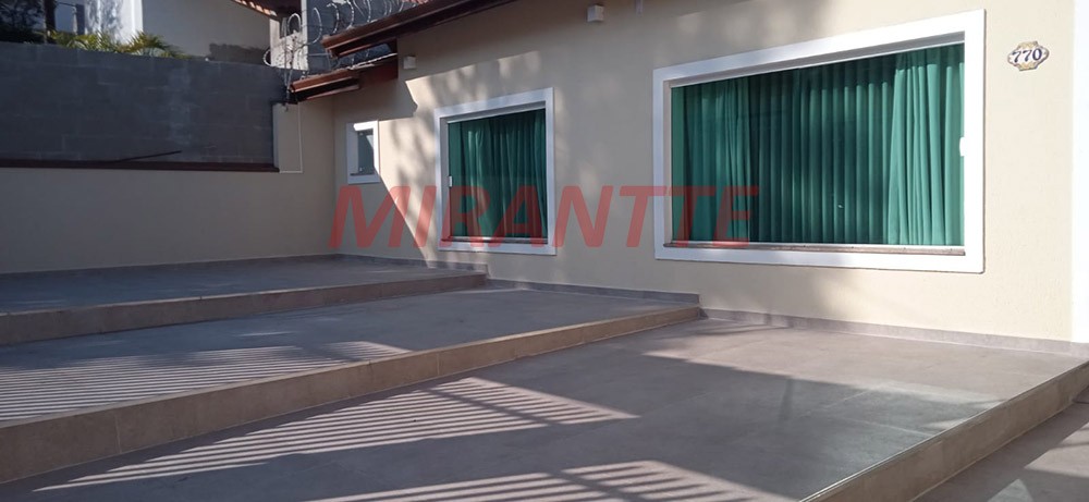 Casa terrea de 237m² com 3 quartos em Jardim Floresta