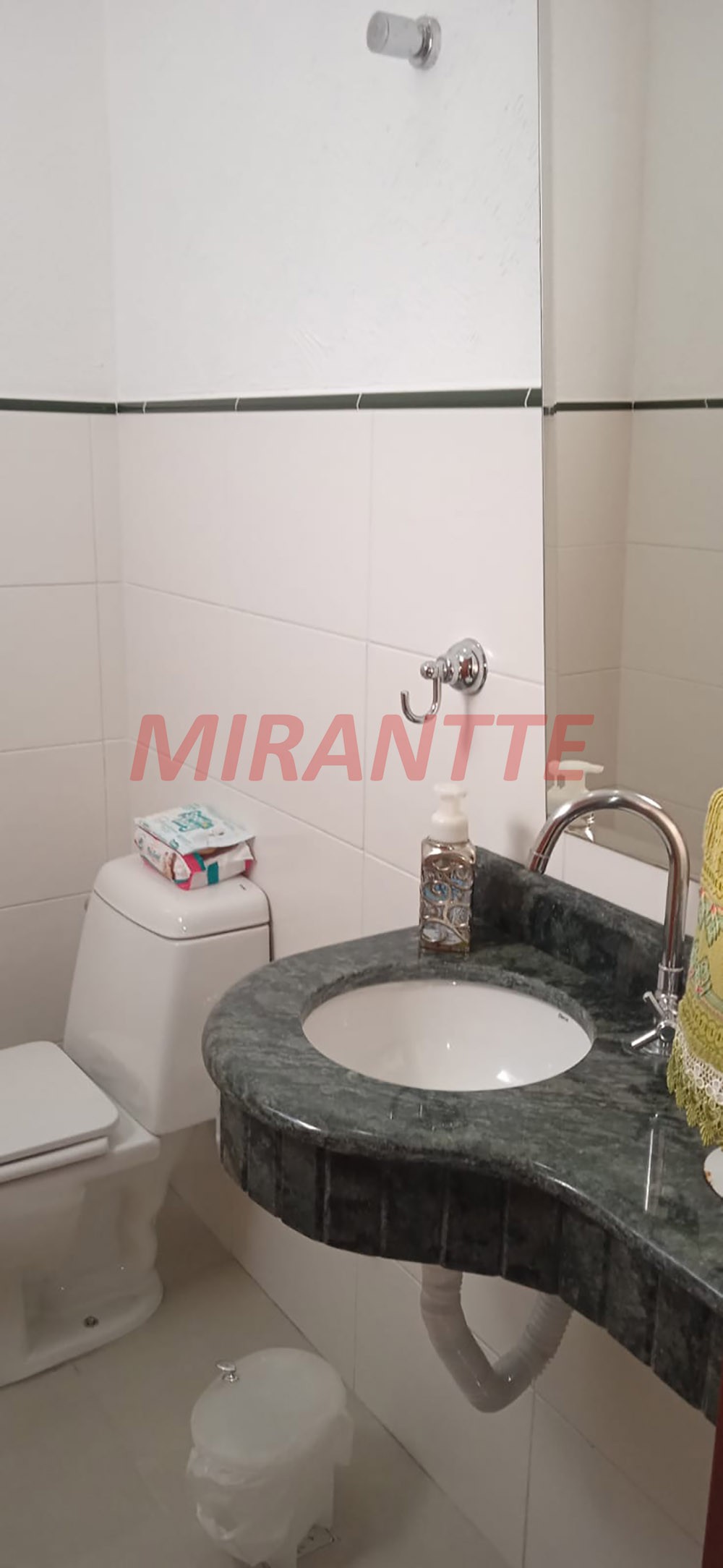 Casa terrea de 237m² com 3 quartos em Jardim Floresta