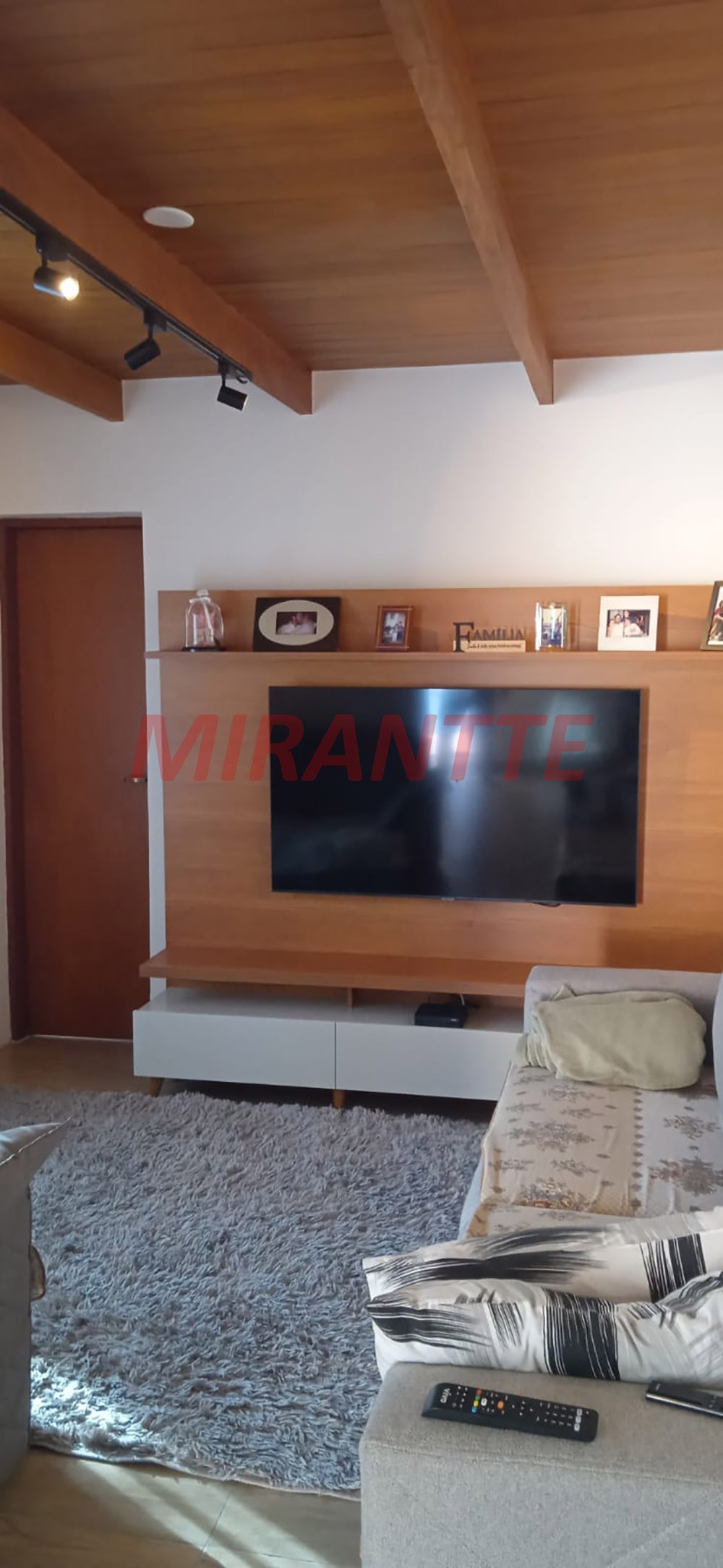Casa terrea de 237m² com 3 quartos em Jardim Floresta